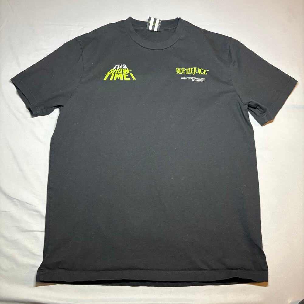 Black beetlejuice Graphic t shirt